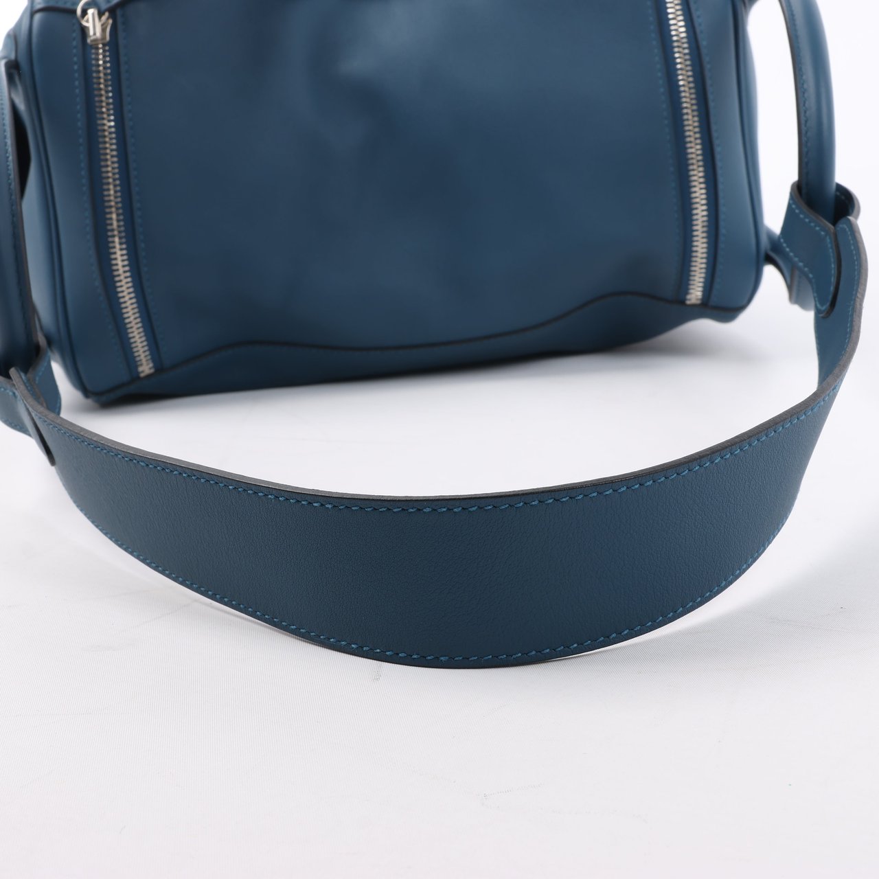Hermès Hermes Lindy 34 Veau Swift Blue de galice Silver Metal Fittings 2Way Handbag □R: 2014 Navy