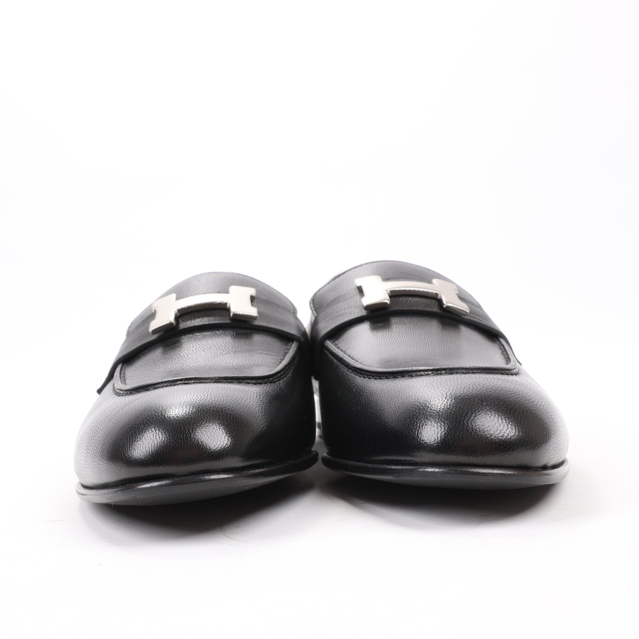 Hermès HERMES Paris Leather Loafers in Black, Size 38.5 EU Zwart