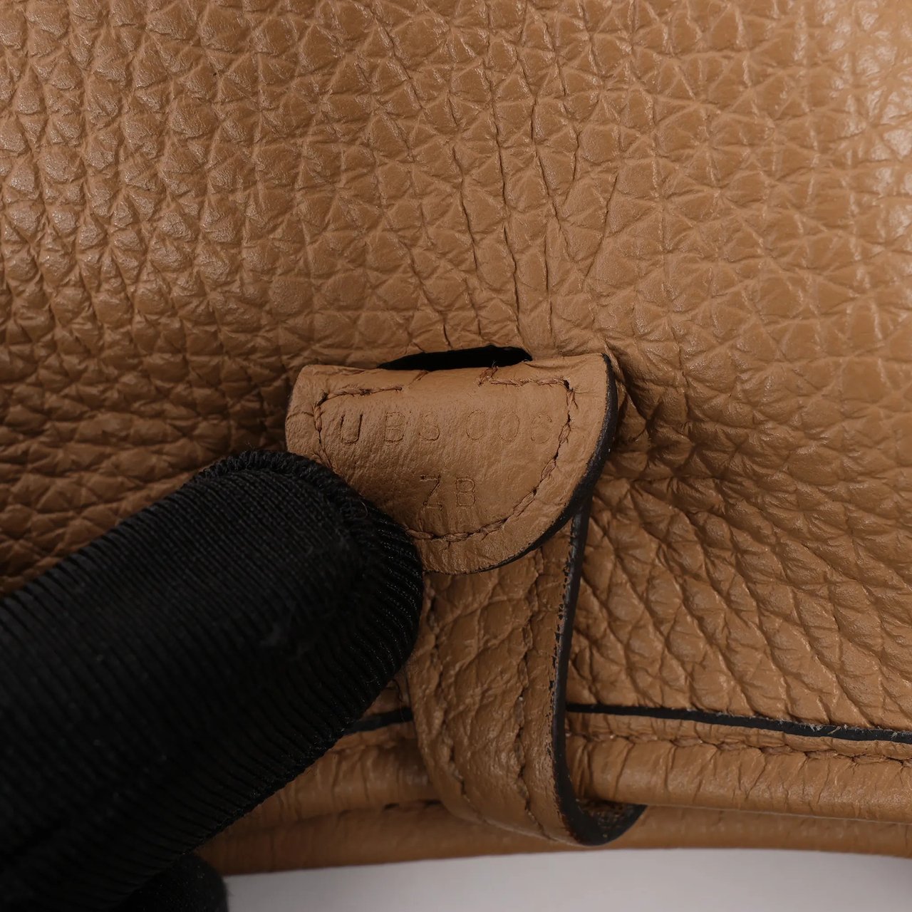 Hermès Hermès Evelyne Taurillon Clemence Maxi Quadrille TPM Chai Shoulder bag U:2022 Bruin