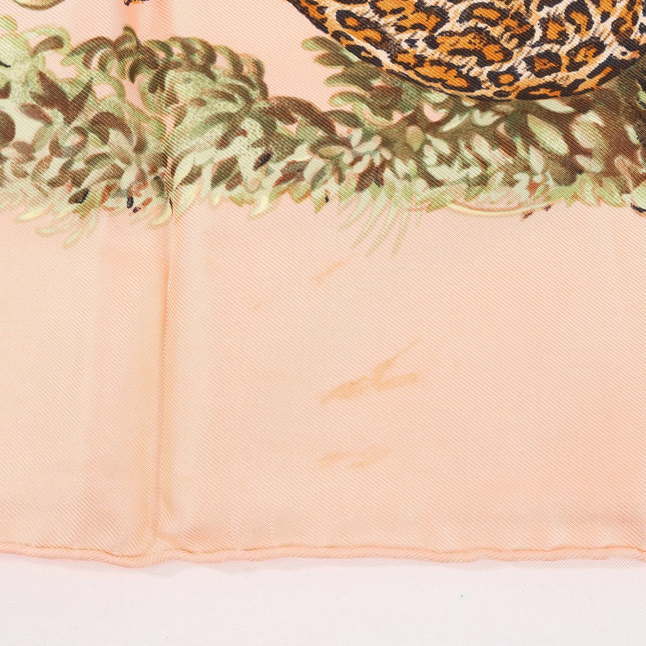 Hermès Hermès Carré 90 "EQUATEUR" Silk handkerchief in Pink Roze