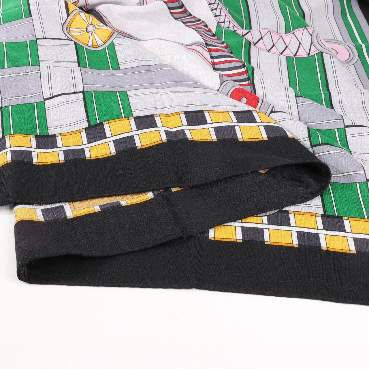 Hermès Hermès Carré Geant "Voltes et Pirouettes" Cashemere & Silk Scarf in Black Zwart