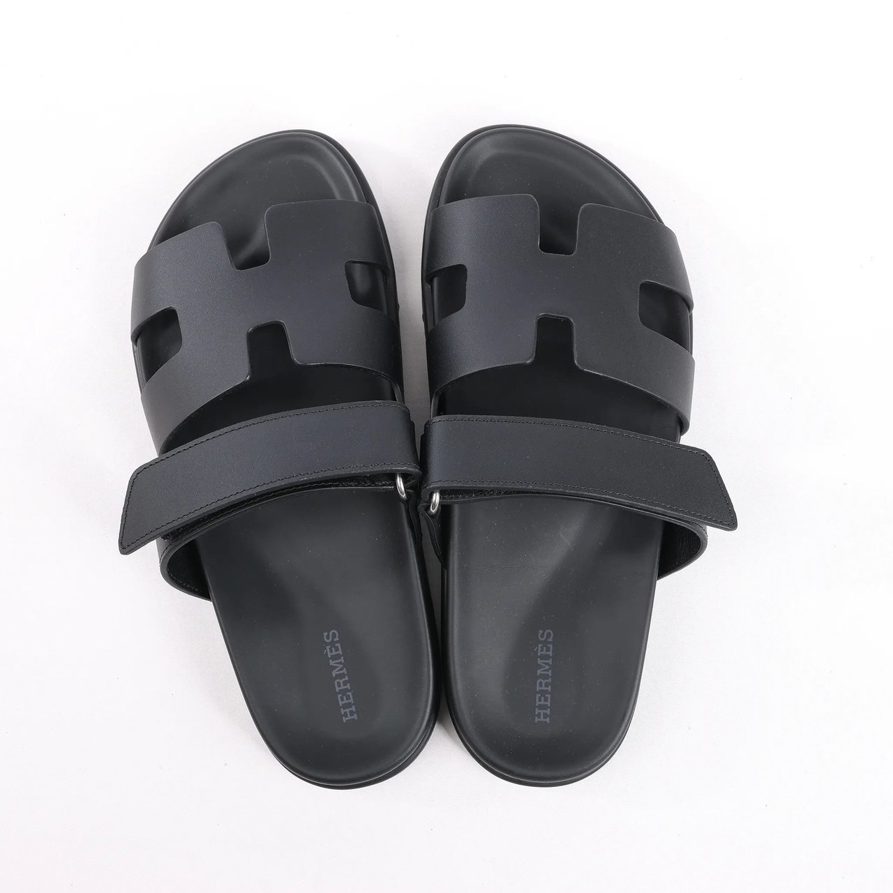 Hermès HERMES Cypre Leather Sandals in Black, Size 38.5 EU Zwart