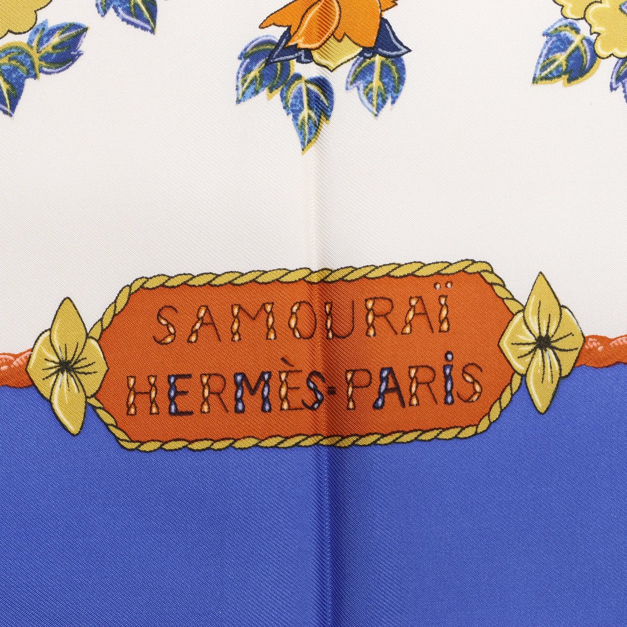 Hermès Hermès Carré 90 "SAMOURAI" Silk handkerchief in Blue Blauw