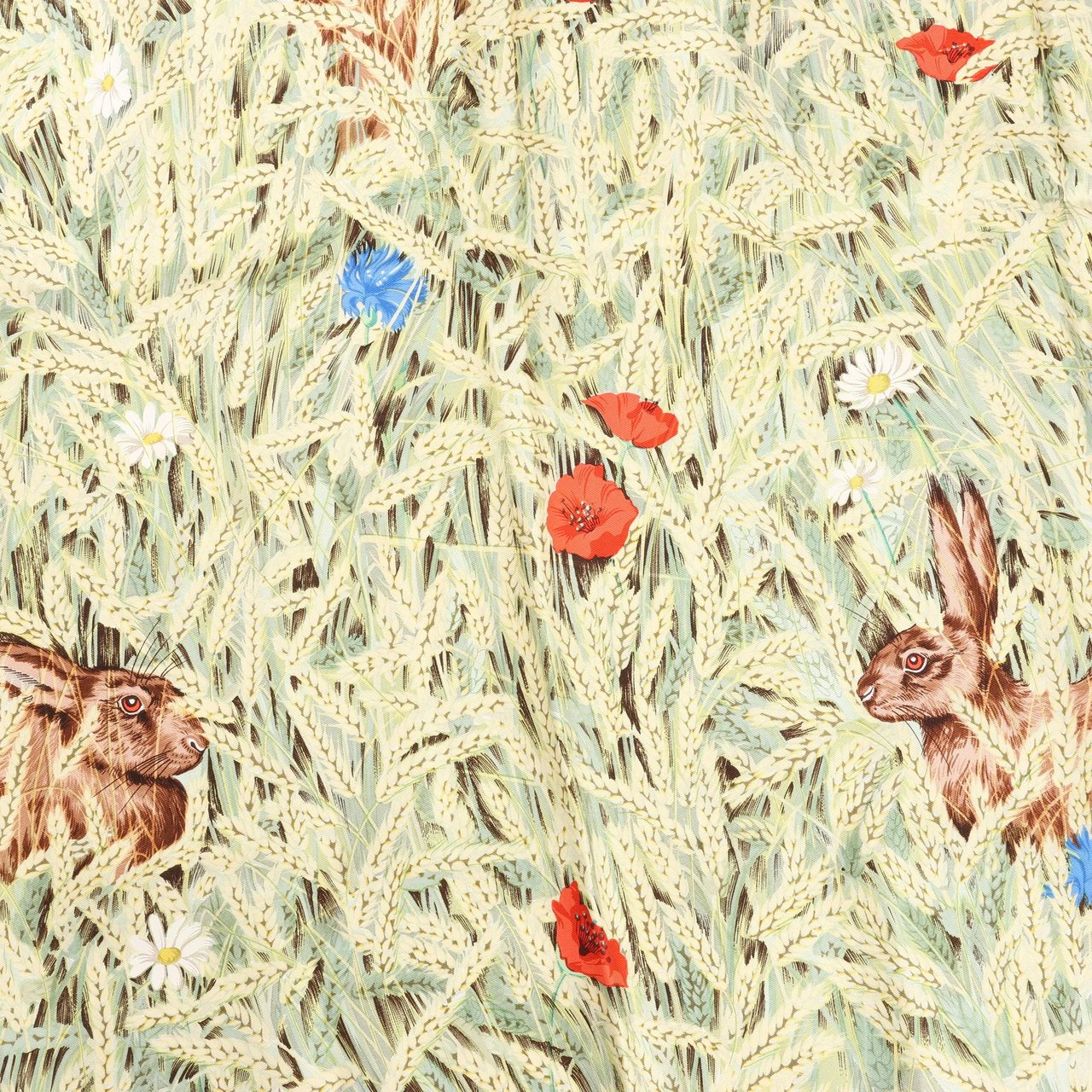 Hermès Hermès Carré 90 "Lapins Dans un Champ de blé" Silk handkerchief in Green Groen