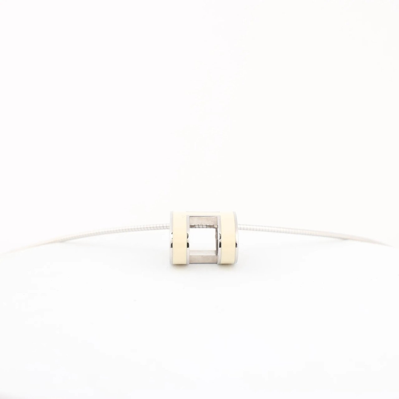 Hermès Hermes Pop H Necklace Metal × 925 in Ecru x Silver Divers