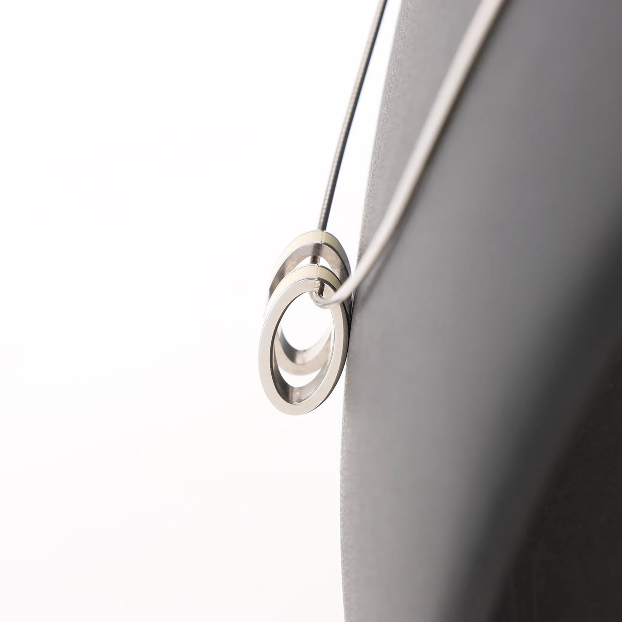 Hermès Hermes Pop H Necklace Metal × 925 in Ecru x Silver Divers