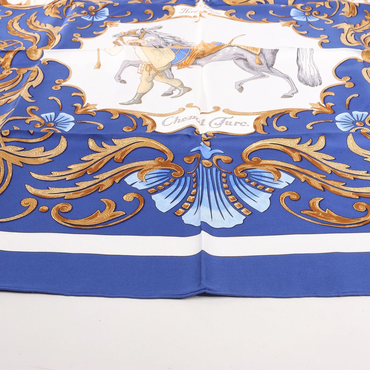 Hermès Hermès Carré 90 "Cheval Turc" Silk handkerchief in Blue Rood