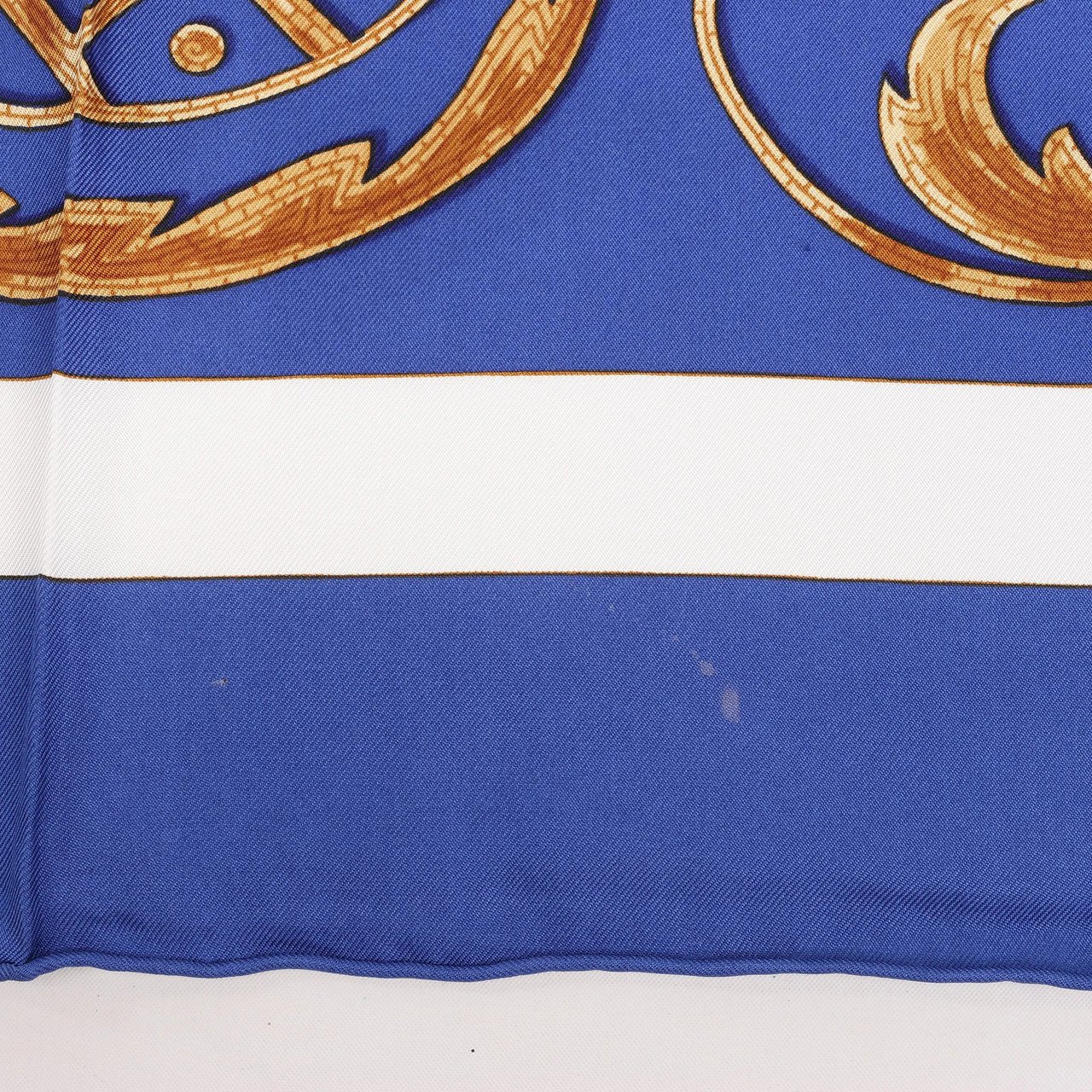 Hermès Hermès Carré 90 "Cheval Turc" Silk handkerchief in Blue Rood