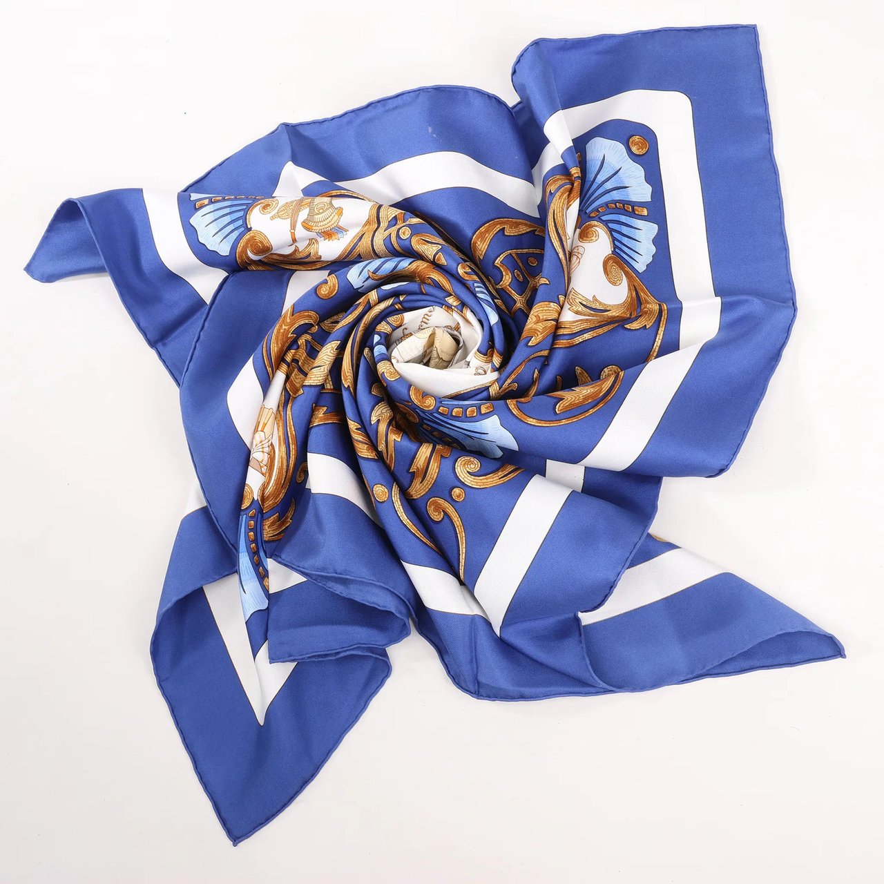 Hermès Hermès Carré 90 "Cheval Turc" Silk handkerchief in Blue Rood