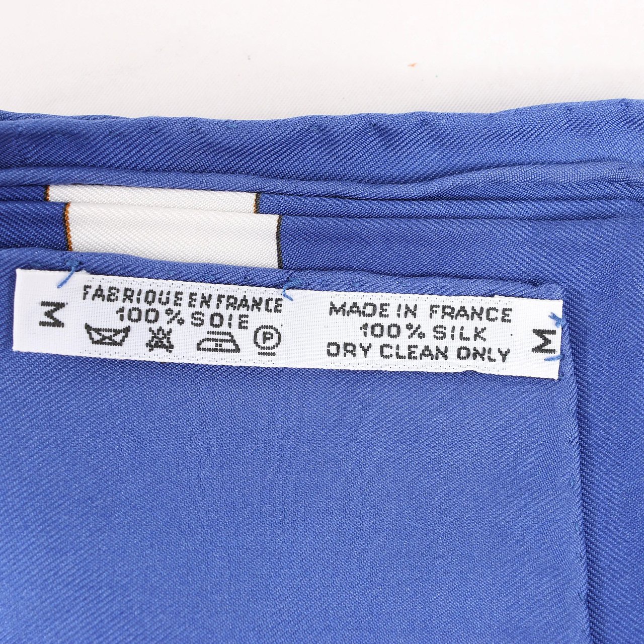 Hermès Hermès Carré 90 "Cheval Turc" Silk handkerchief in Blue Rood