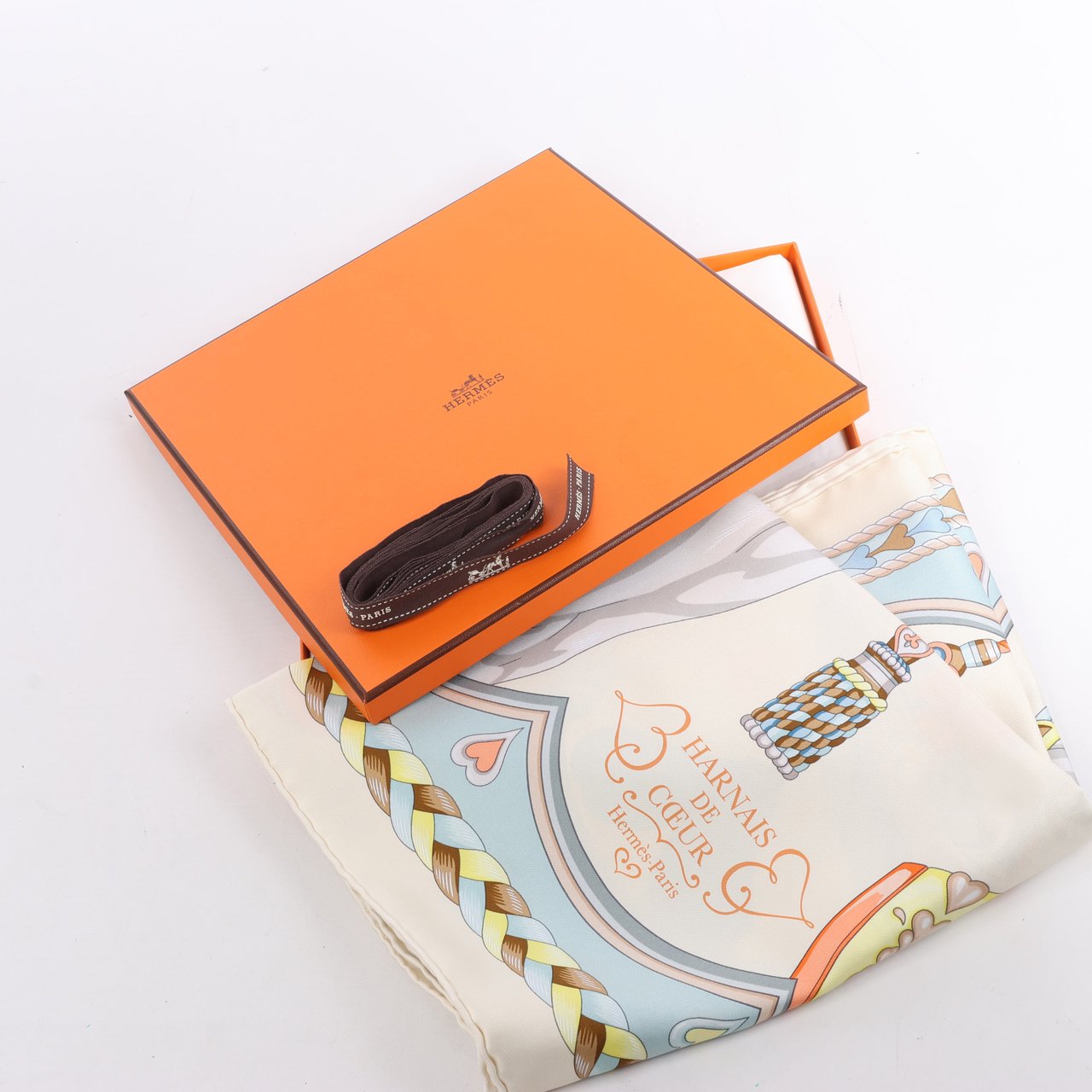 Hermès Hermes Carré 90 "HARNAIS DE COEUR" Silk handkerchief in Multicolor Divers