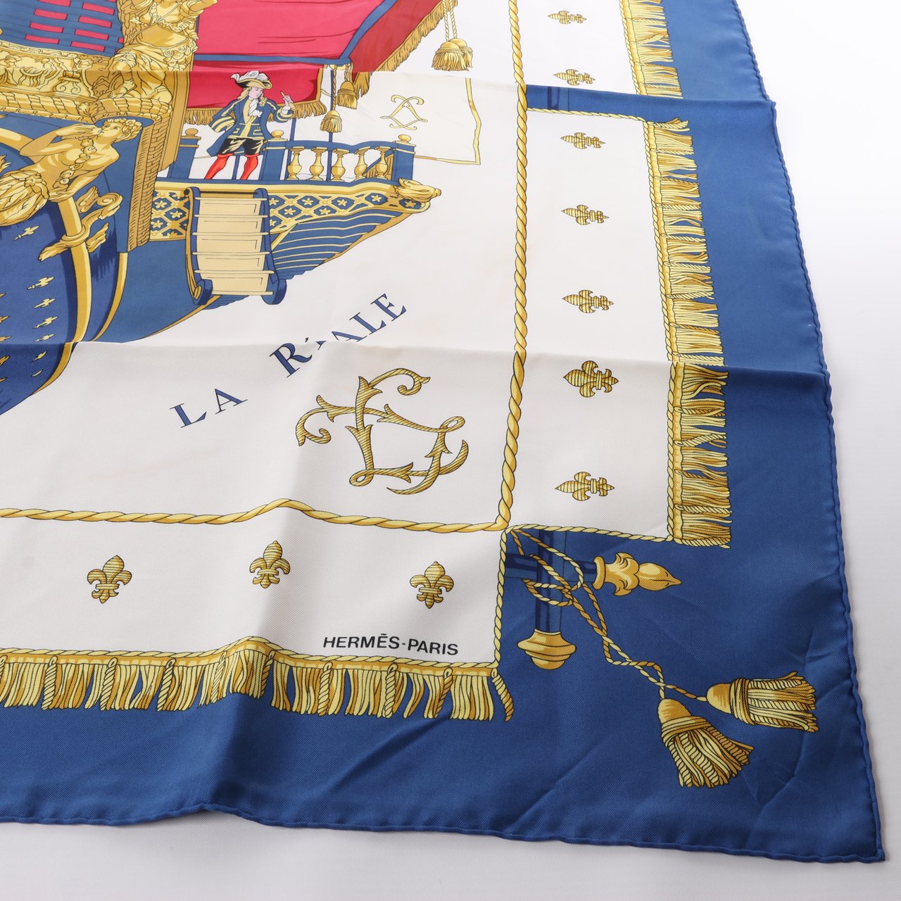 Hermès Hermès Carré 90 "Vue du Carrosse de la Galère La Réale" Silk handkerchief in Navy Blue Navy