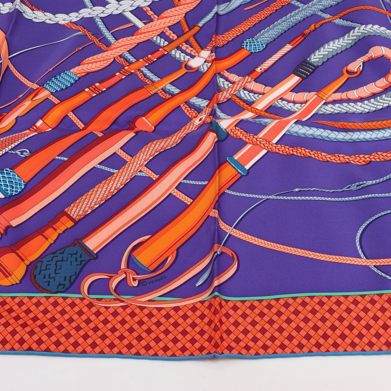 Hermès Hermès Carré 90 Fouets et Badines" 100% Silk Scarf in Purple Paars