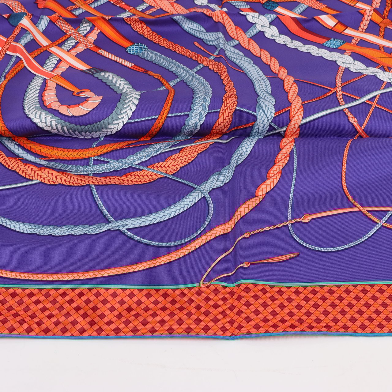 Hermès Hermès Carré 90 Fouets et Badines" 100% Silk Scarf in Purple Paars