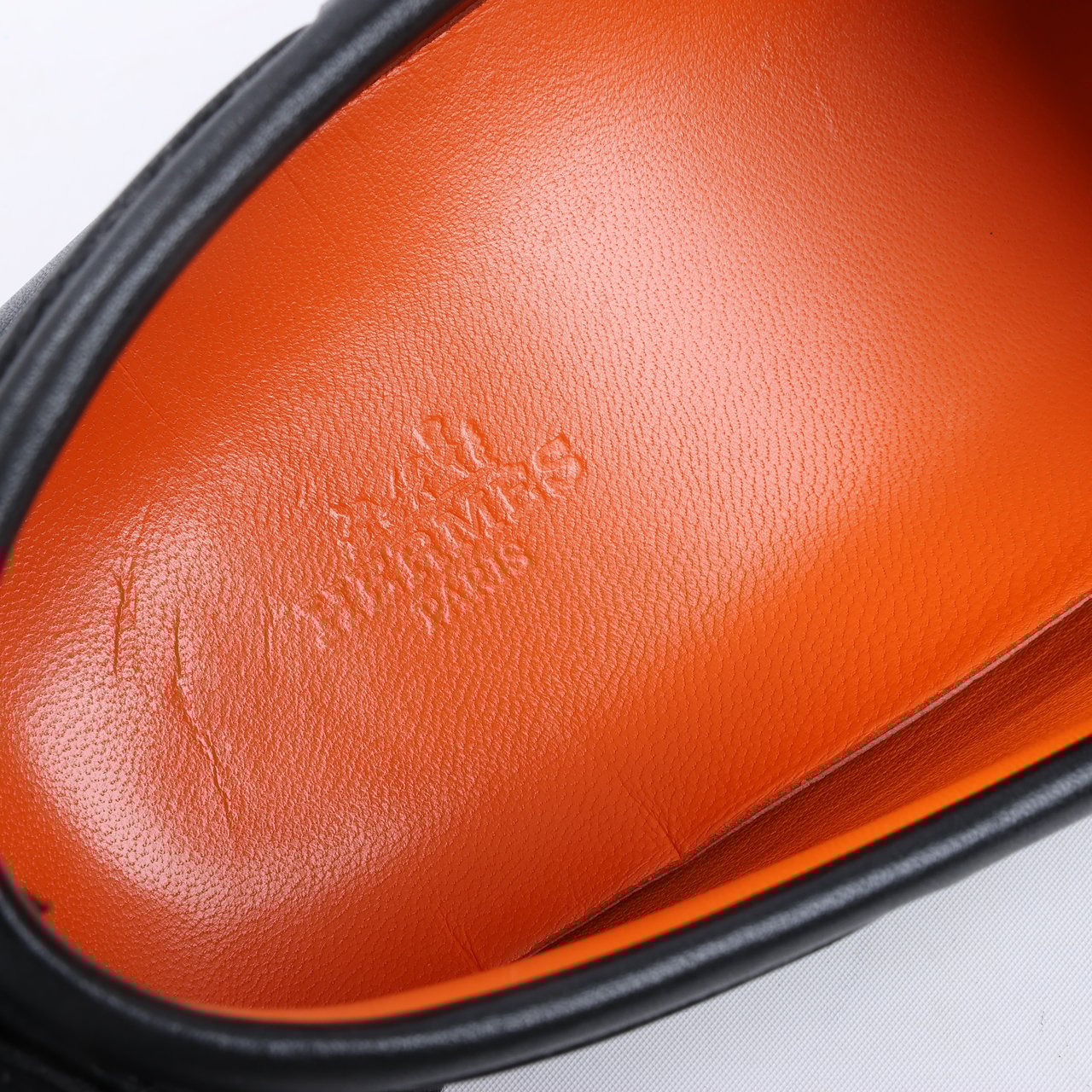 Hermès HERMES Irving Leather Driving Moccasins in Black Collier de Chien for Men, Size 42 EU Zwart