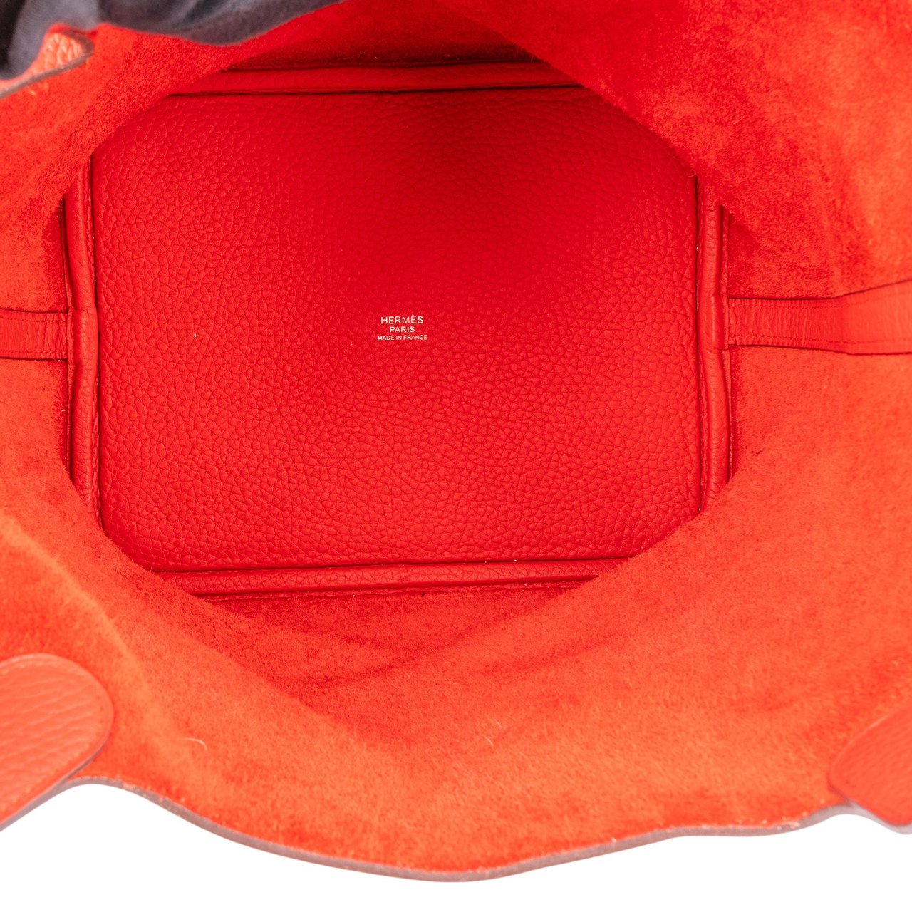 Hermès Hermès Taurillon Clemence Picotin Lock 22 (MM) Handbag Rood