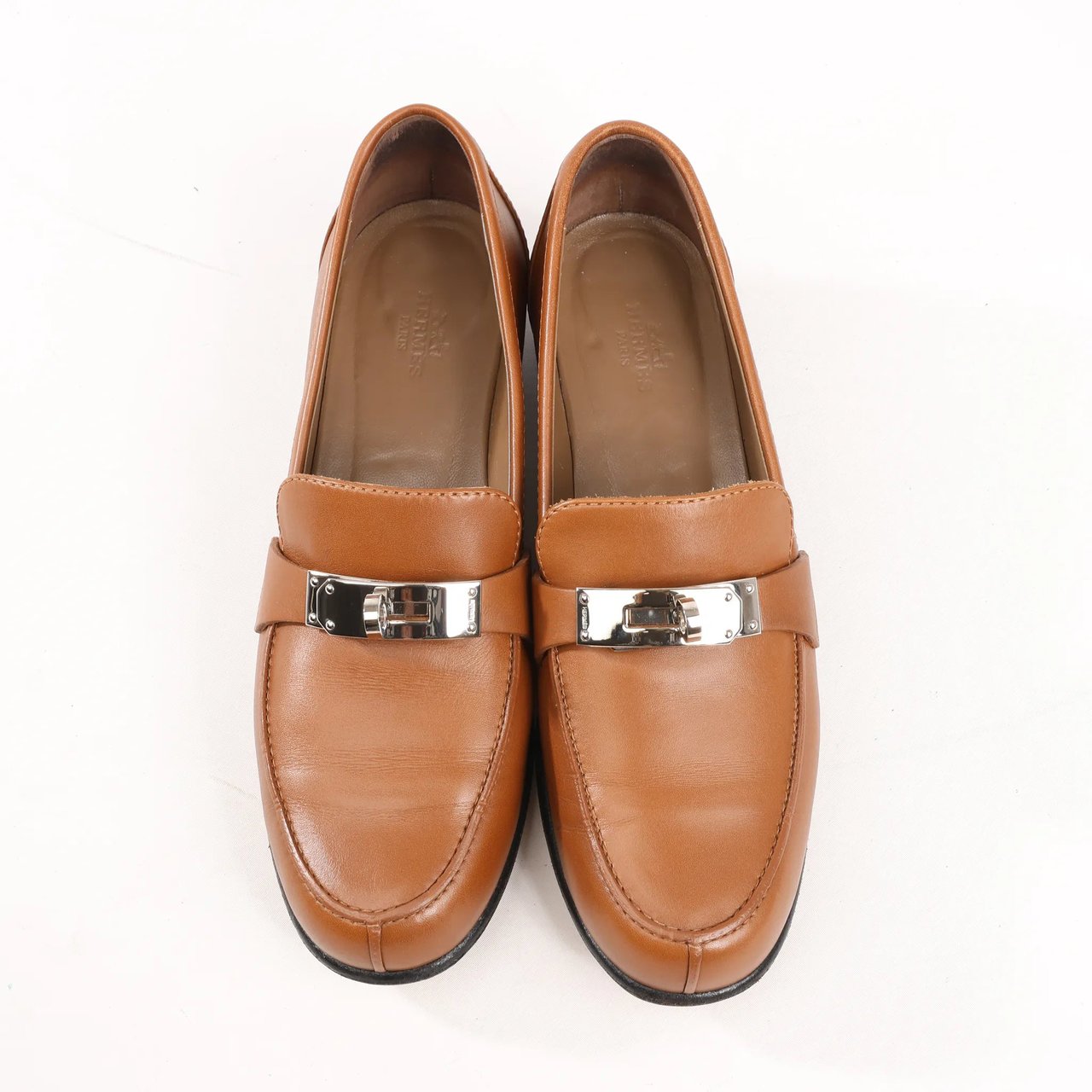 Hermès HERMES Kelly Leather Loafer in Brown, Size 37 EU Bruin