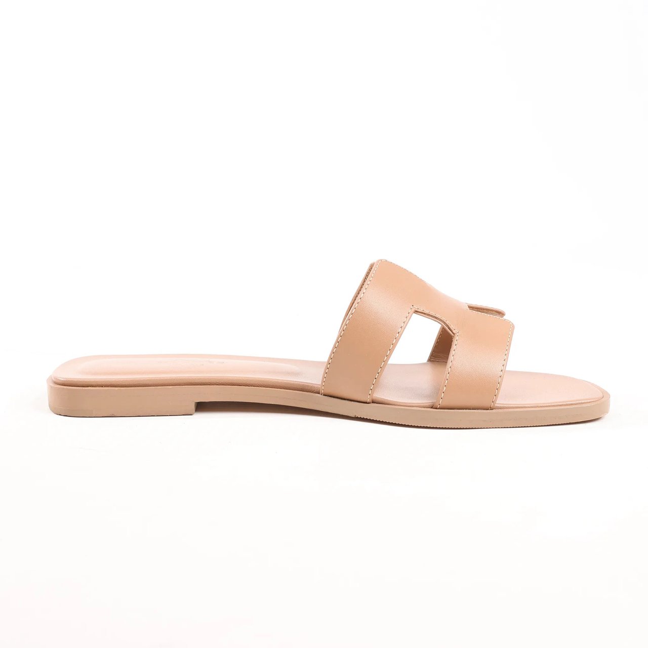 Hermès HERMES Oran Leather Sandals in Beige, Size 36.5 EU Beige