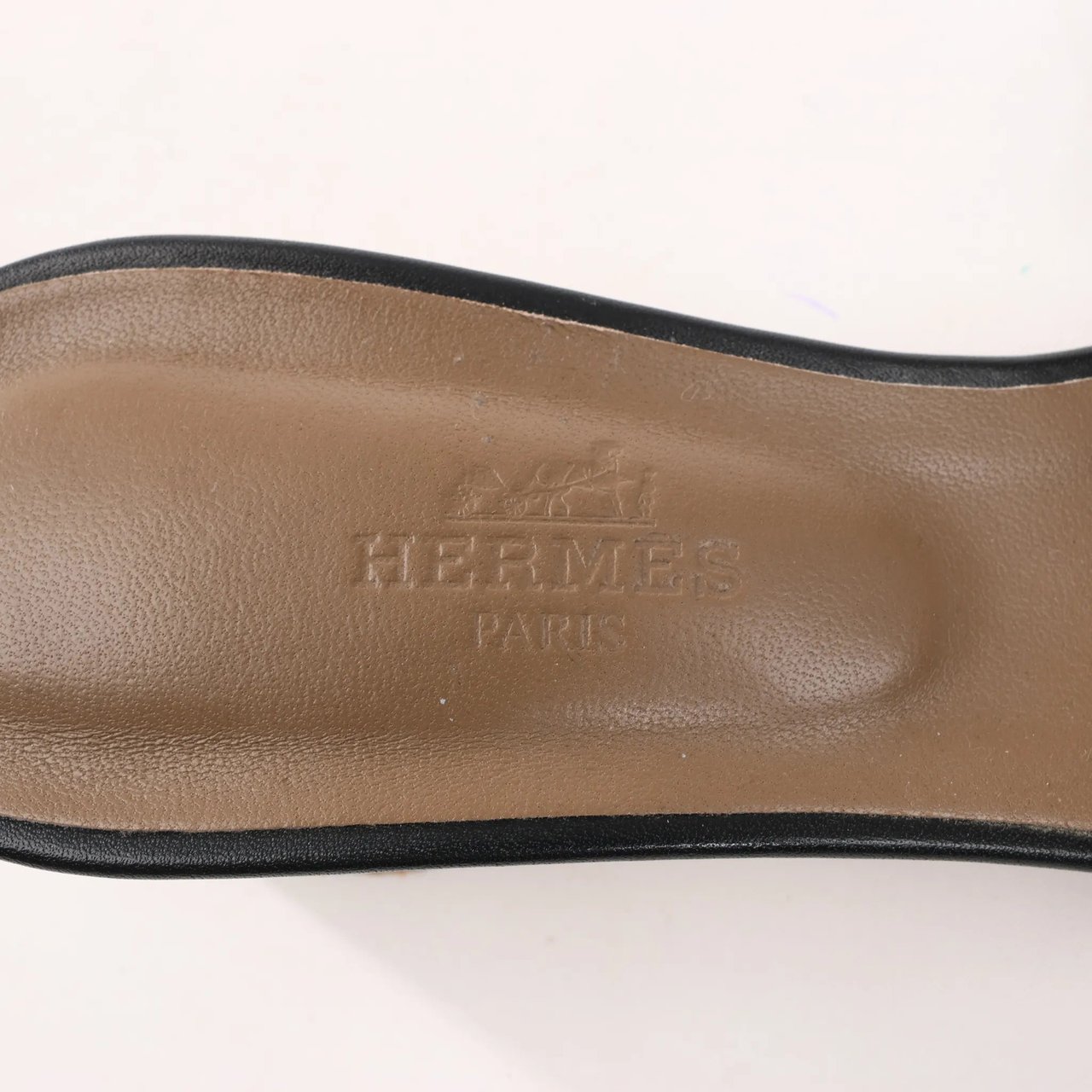Hermès HERMES OASIS Leather Sandals in Black, Size 36.5 EU Zwart