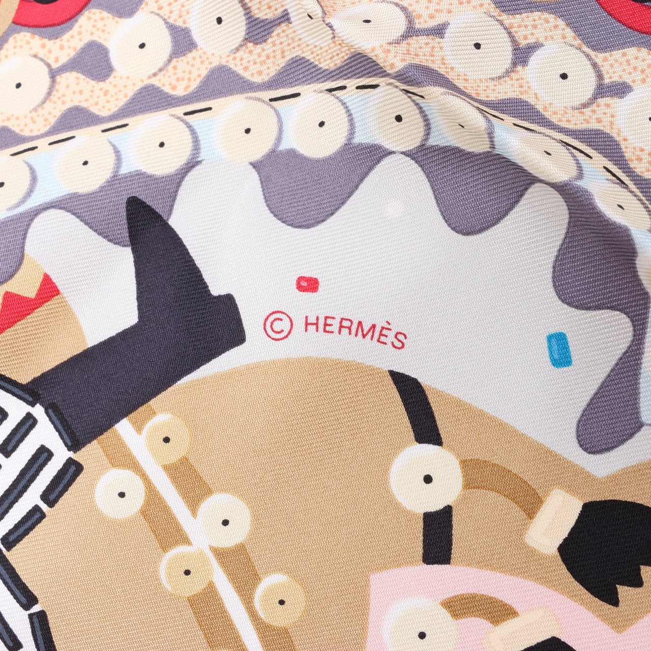 Hermès Hermès Carré 90 "Costume de Fete" 100% Silk Scarf in Purple Paars