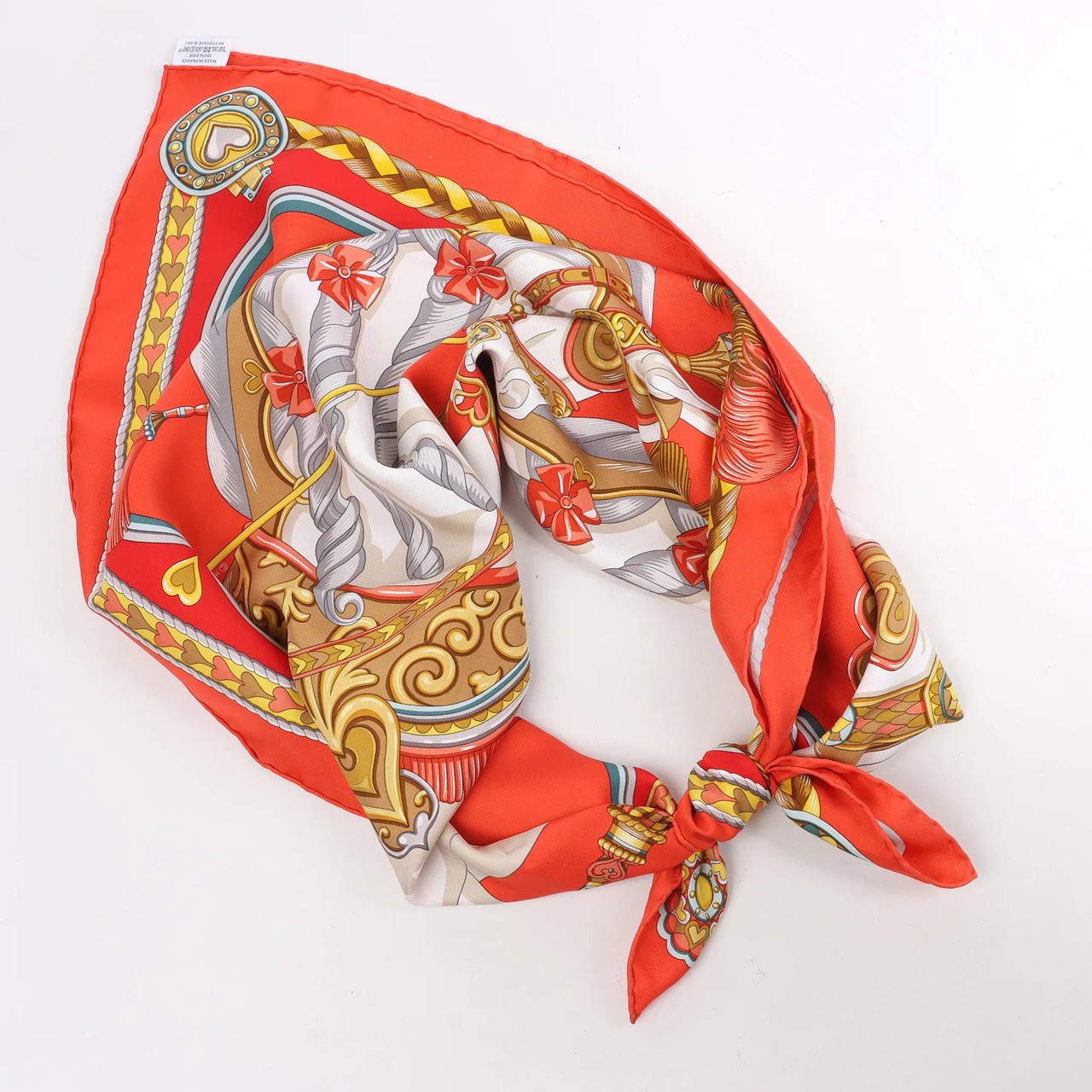Hermès Hermès Carré 90 "HARNAIS DE COEUR" Silk handkerchief in Red Rood