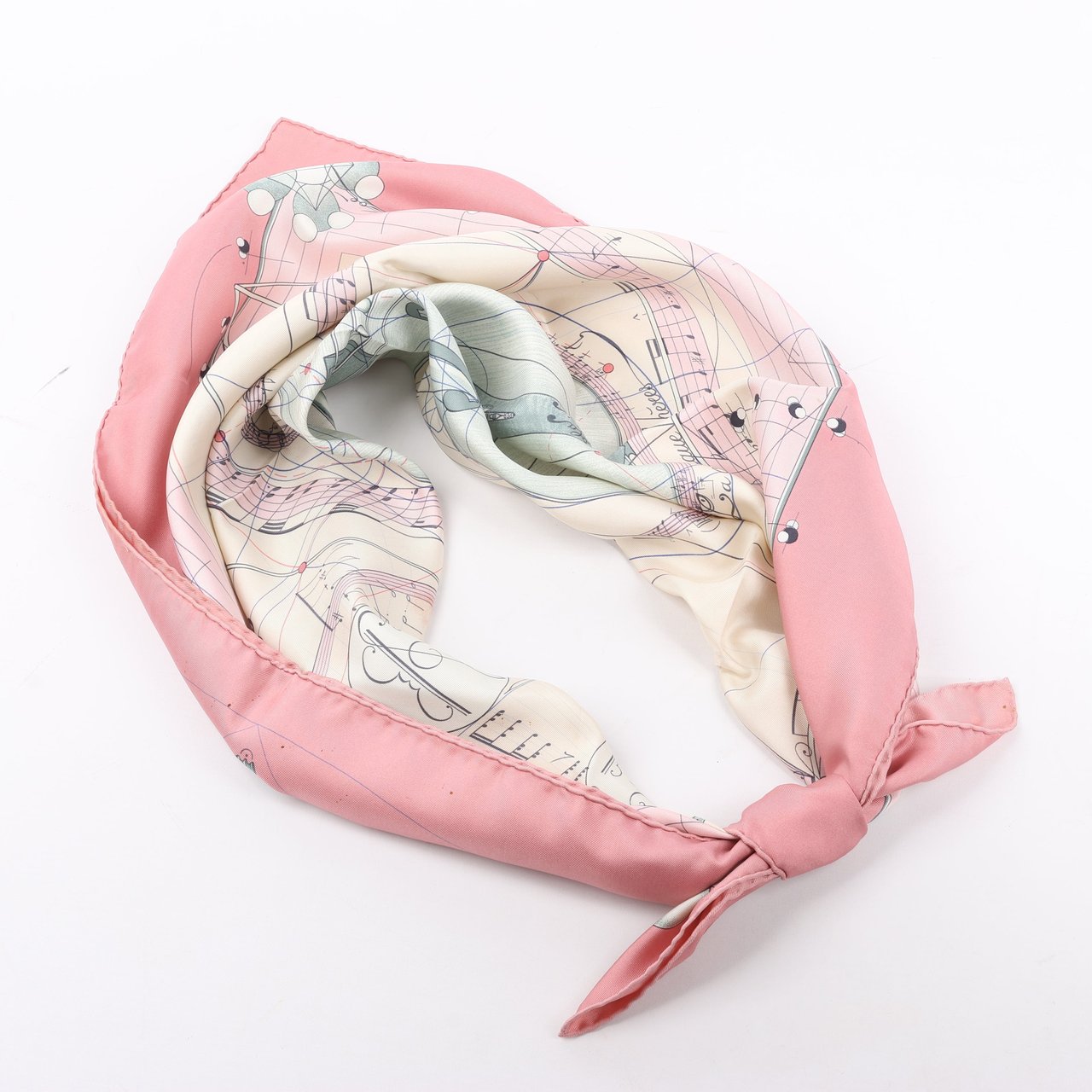 Hermès Hermès Carré 90 "La Musique Des Spheres" 100% Silk Scarf in Pink Roze