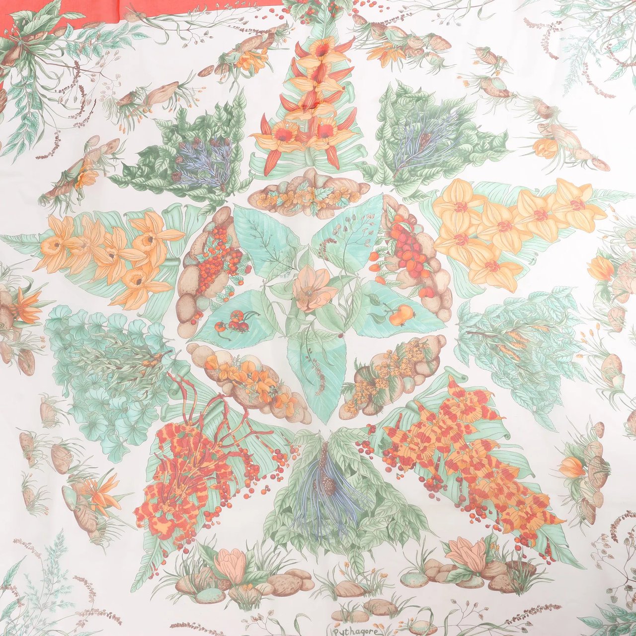 Hermès Hermès Carré 90 "Pythagore" Silk handkerchief in Orange Oranje