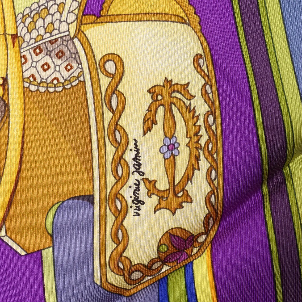 Hermès Hermès Carré 90 "Concours d'etriers Etelier" Silk handkerchief in Purple Paars