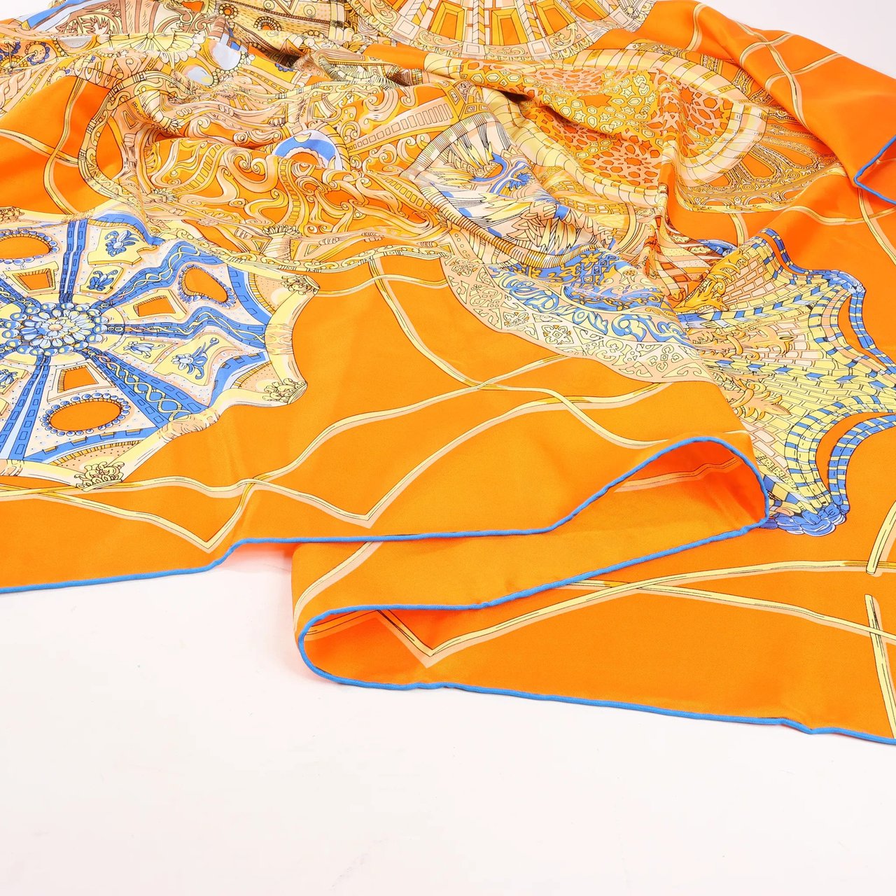 Hermès Hermès Carré 140 "LES DOMES CELESTES" Silk handkerchief in Orange Oranje
