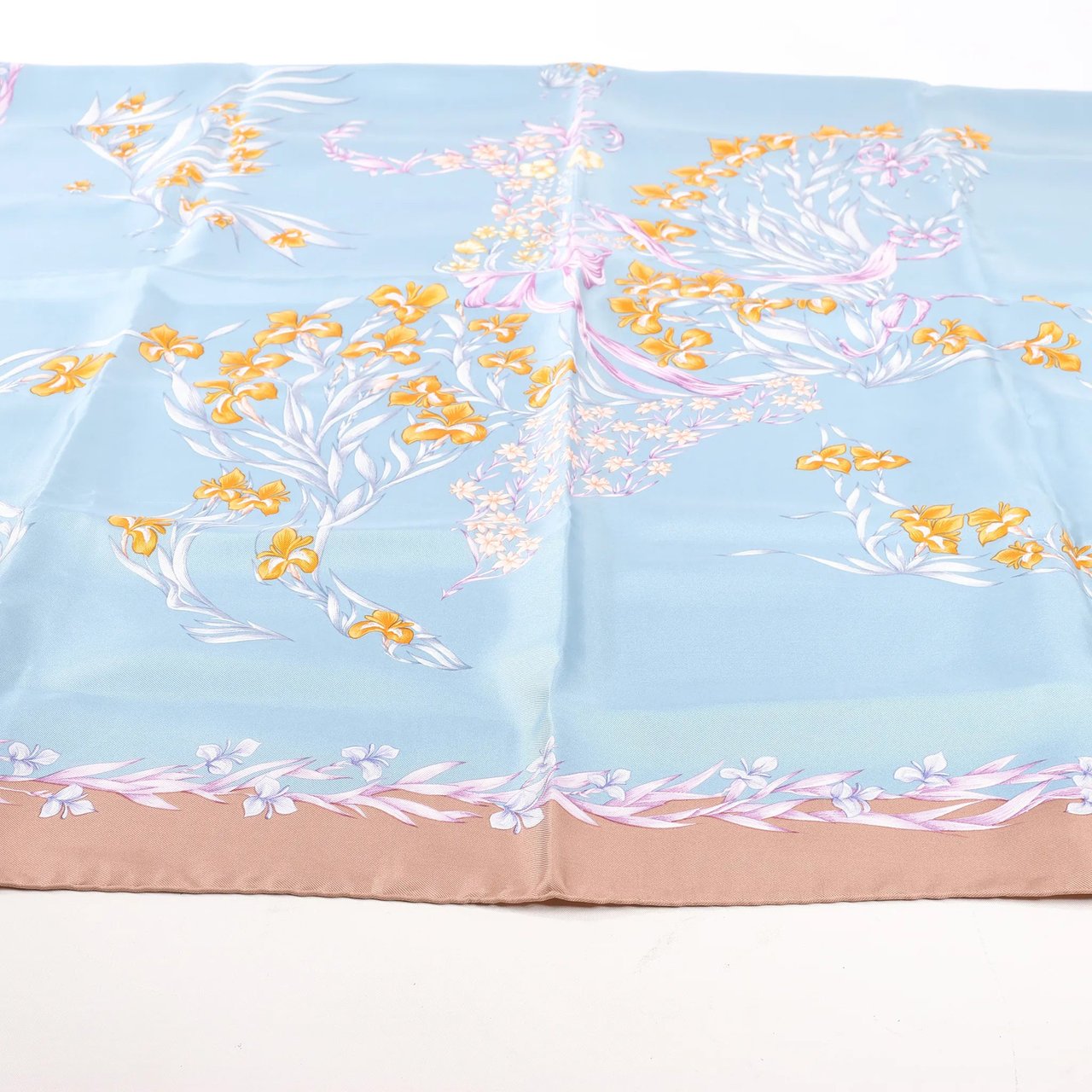 Hermès Hermès Carré 90 "H.d'Origny" Silk handkerchief in Blue Blauw