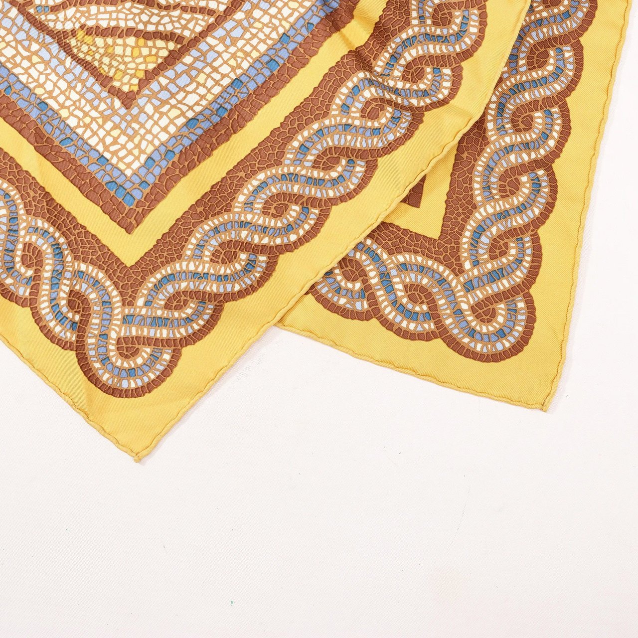 Hermès Hermès Carré 90 "SOUS LE CEDRE" Silk handkerchief in Brown Bruin