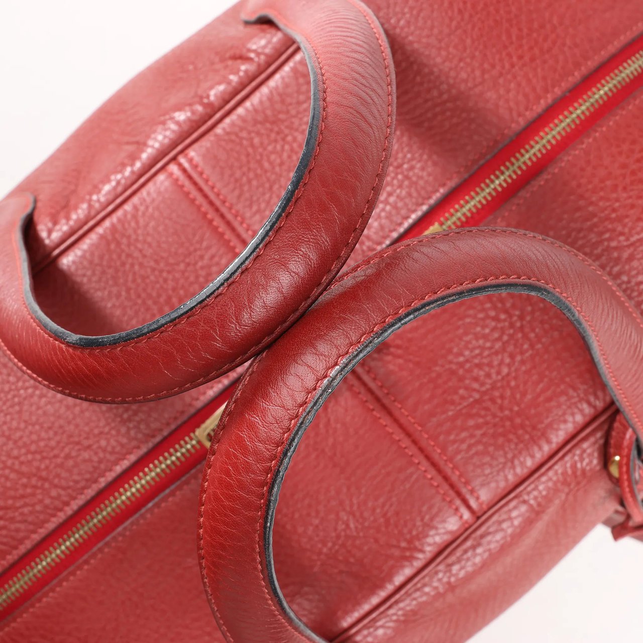 Hermès HERMES Victoria 43 Taurillon Clemence Gold Metal Fittings in Rouge H □D: 2000 Rood