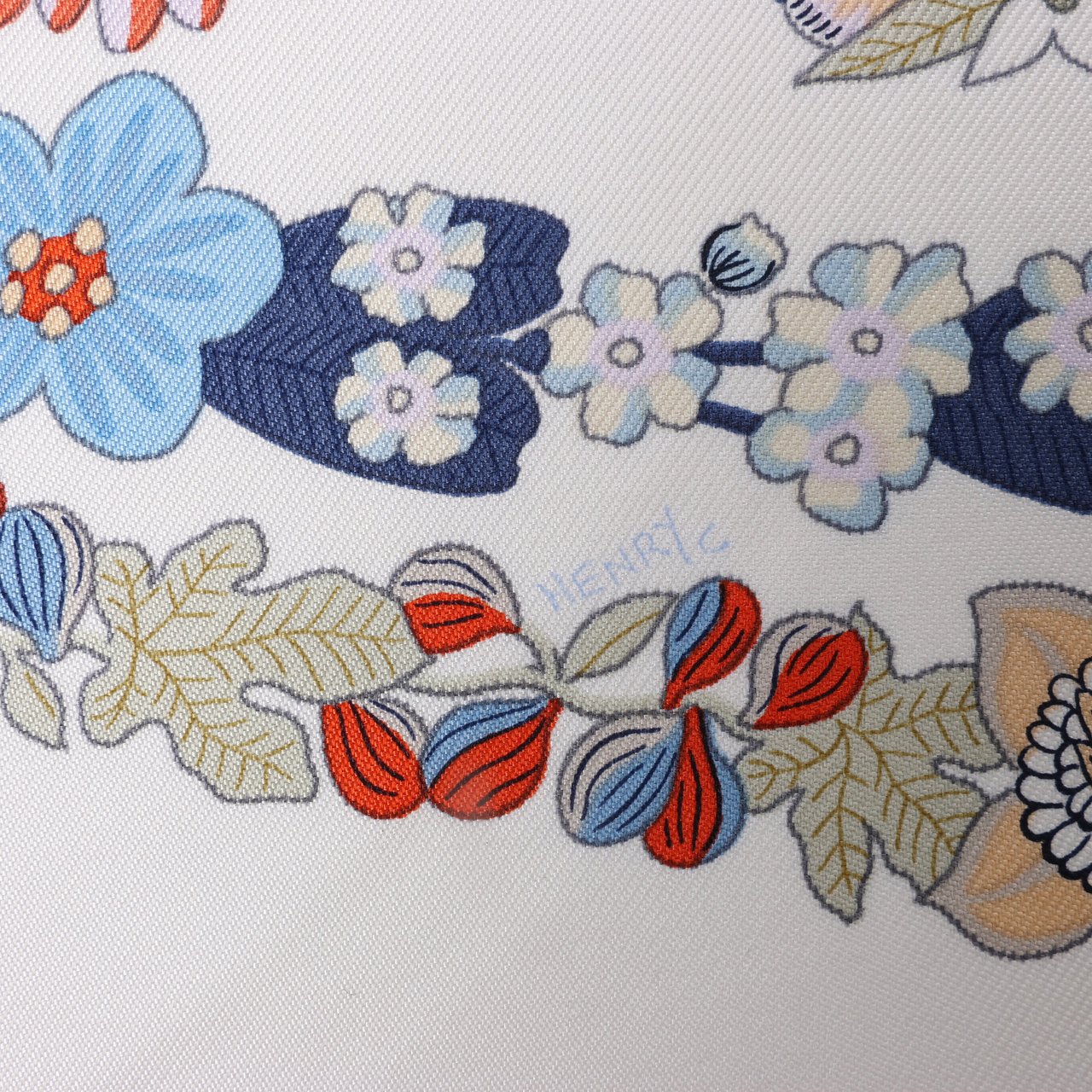 Hermès Hermès Carré 90 "RIDES DE GALA EN FLEURS" 100% Silk Scarf in Beige Beige