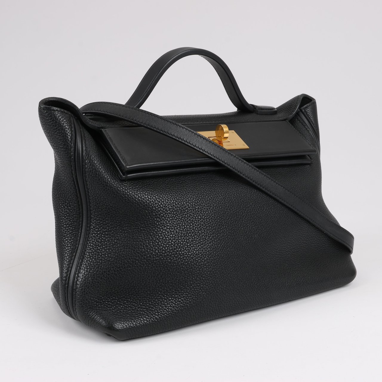 Hermès HERMES 24/24 29 Togo Leather Handbag in Black and Gold Metal Fittings D: 2019 Zwart