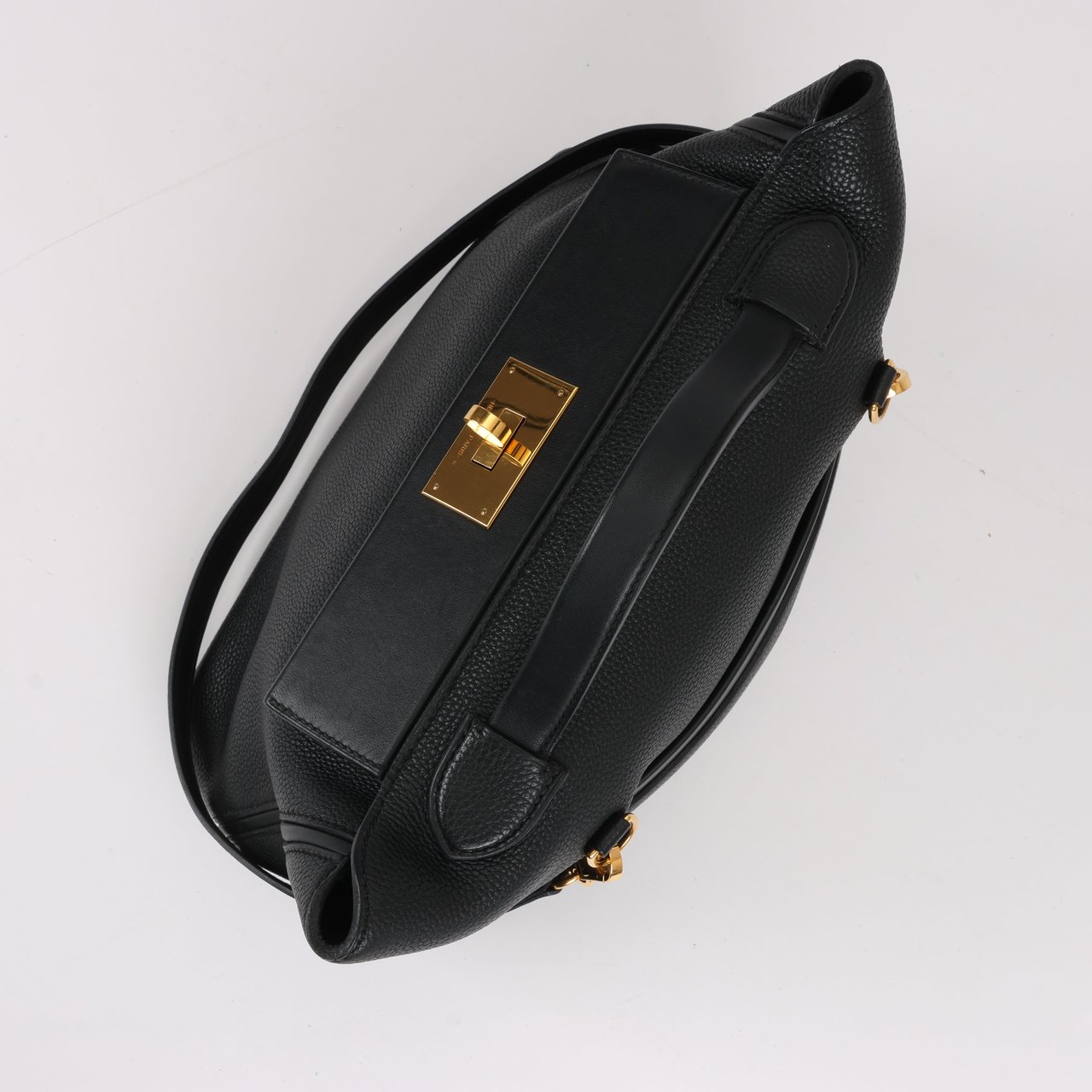 Hermès HERMES 24/24 29 Togo Leather Handbag in Black and Gold Metal Fittings D: 2019 Zwart