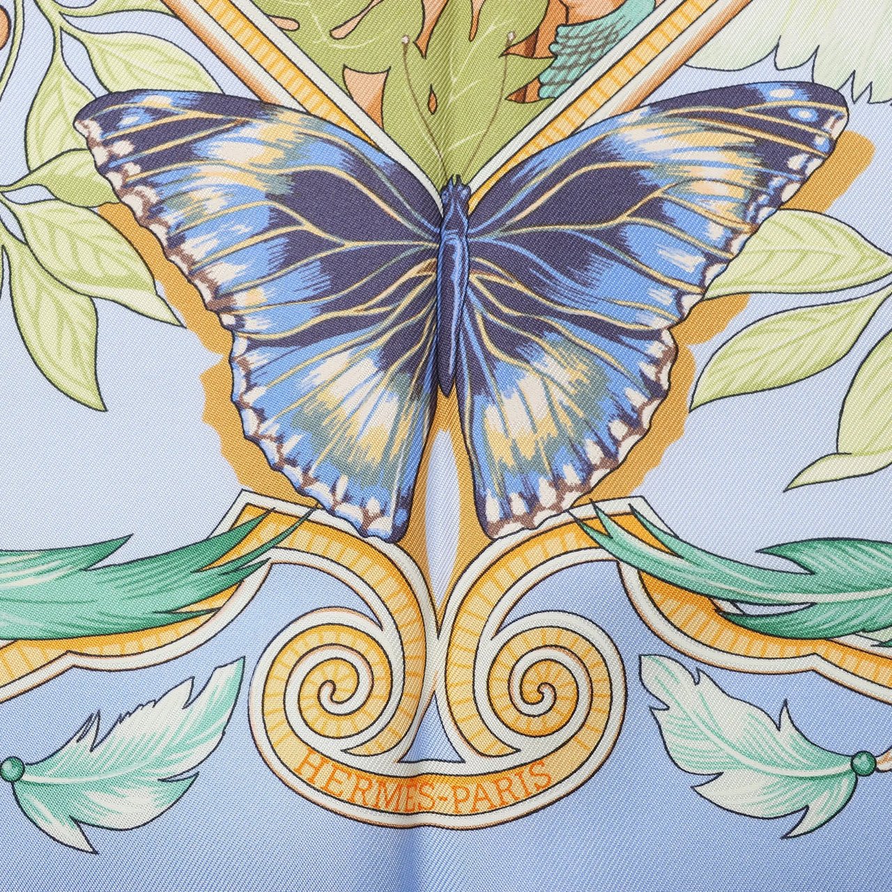 Hermès Hermès Carré 90 "AMAZONIA" Silk handkerchief in Blue Blauw