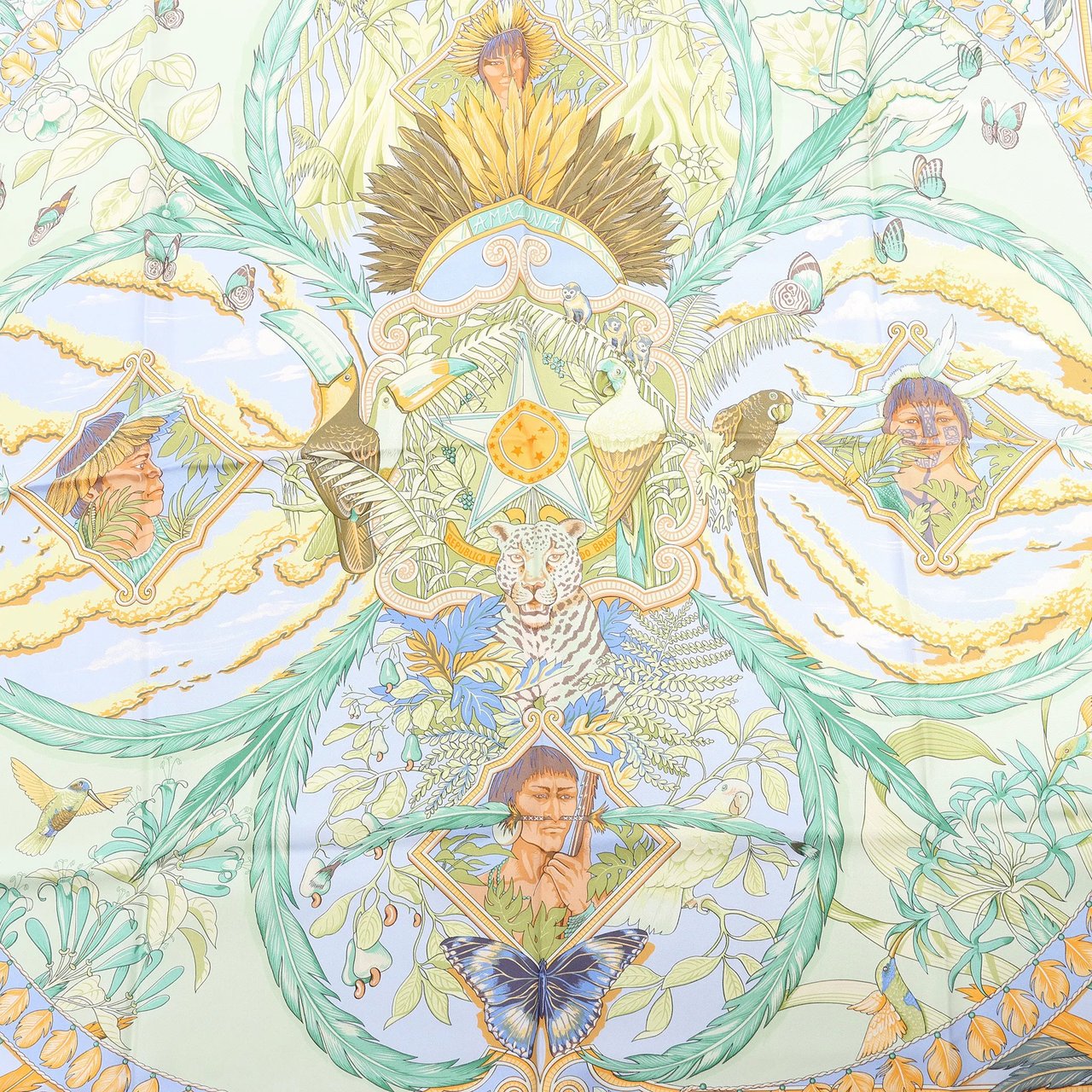 Hermès Hermès Carré 90 "AMAZONIA" Silk handkerchief in Blue Blauw