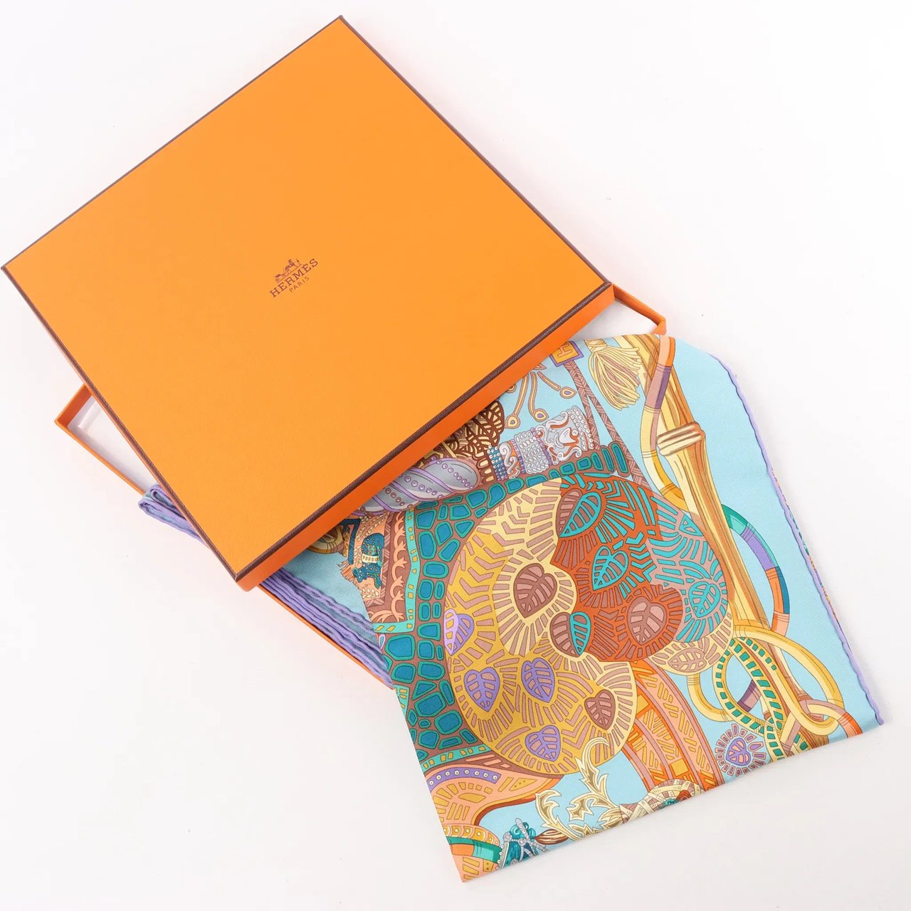 Hermès Hermès Carré 90 "AU FIL DU CARRE" Silk handkerchief in Multicolor Divers