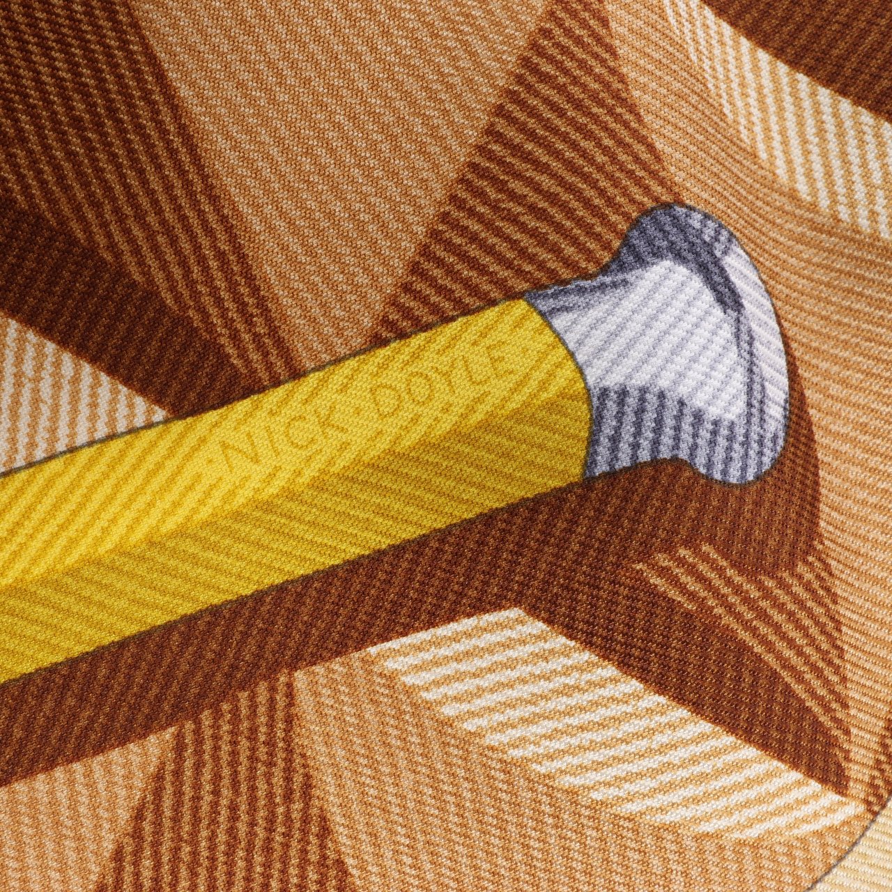 Hermès Hermès Carré 90 "BEAUTE COMPOSEE" Silk handkerchief in Orange Oranje