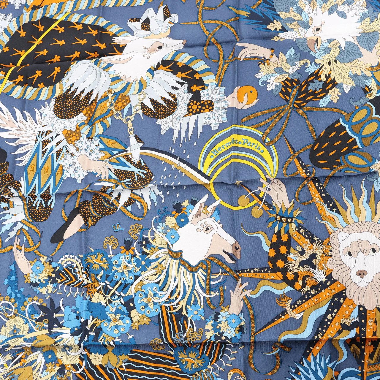 Hermès Hermès Carré 90 "Le Sacre des Saisons" Silk handkerchief in Gray Grijs