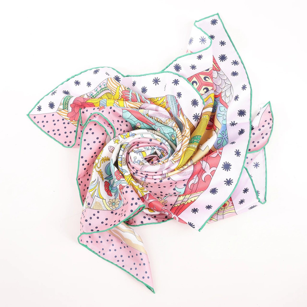 Hermès Hermès Carré 90 "Le Premier Chant" Silk handkerchief in Pink Divers