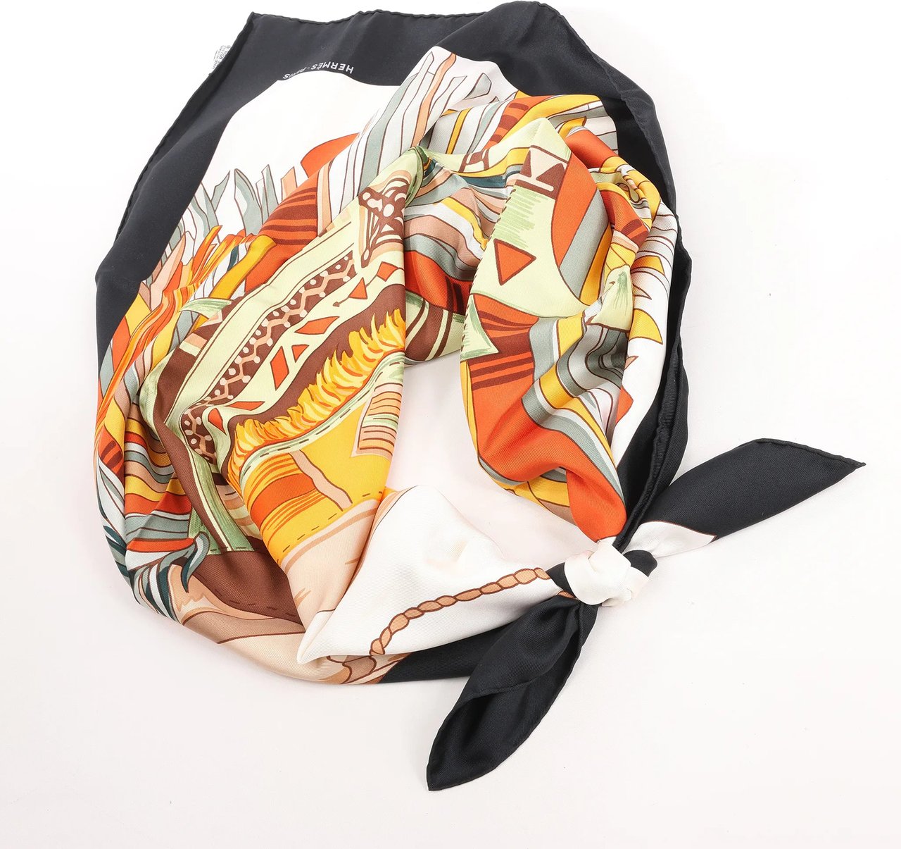 Hermès Hermès Carré 90 "CUIRS DU DESERT" Silk handkerchief in Black x Orange Divers