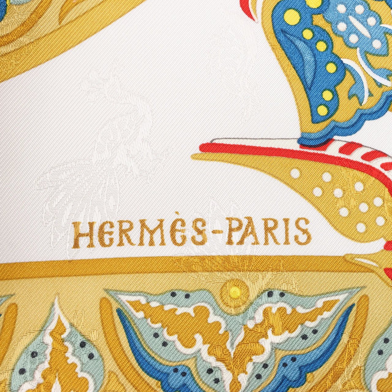 Hermès Hermès Carré 90 "CIELS BYZANTINS" Silk handkerchief in Black x Gold Divers
