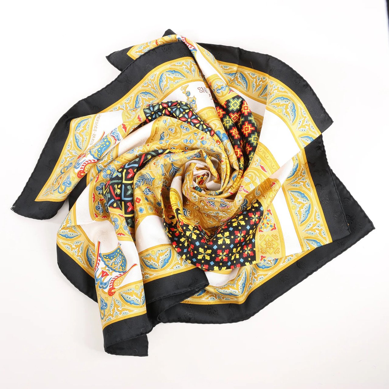 Hermès Hermès Carré 90 "CIELS BYZANTINS" Silk handkerchief in Black x Gold Divers