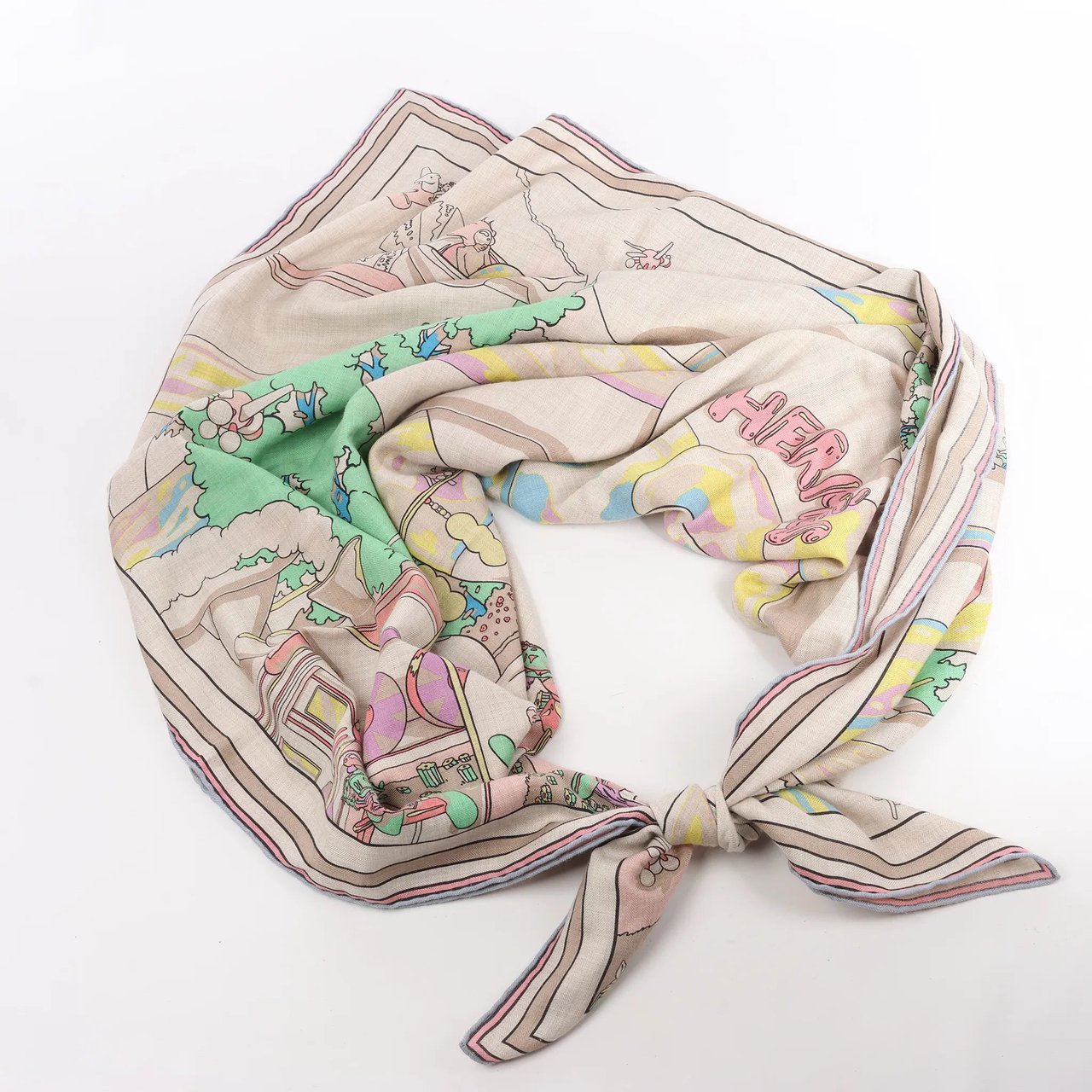 Hermès Hermès Carré Geant "LOCOMOTION" Cashmere and Silk Scarf in Beige Beige