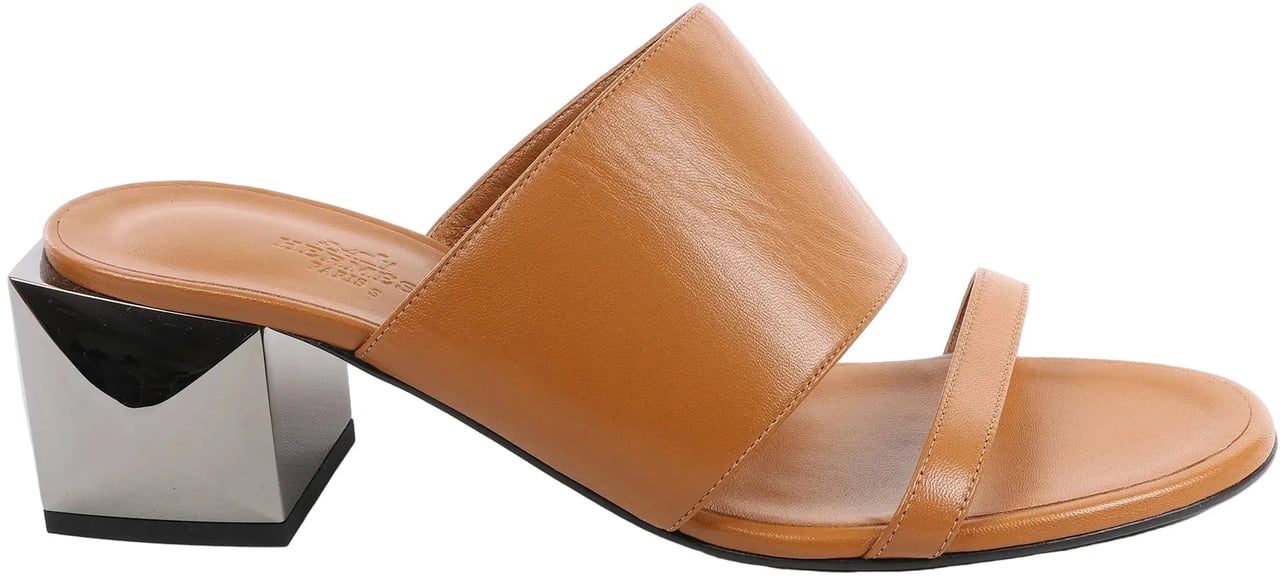 Hermès HERMES Cornelia Leather Sandals in Brown, Size 39 EU Bruin