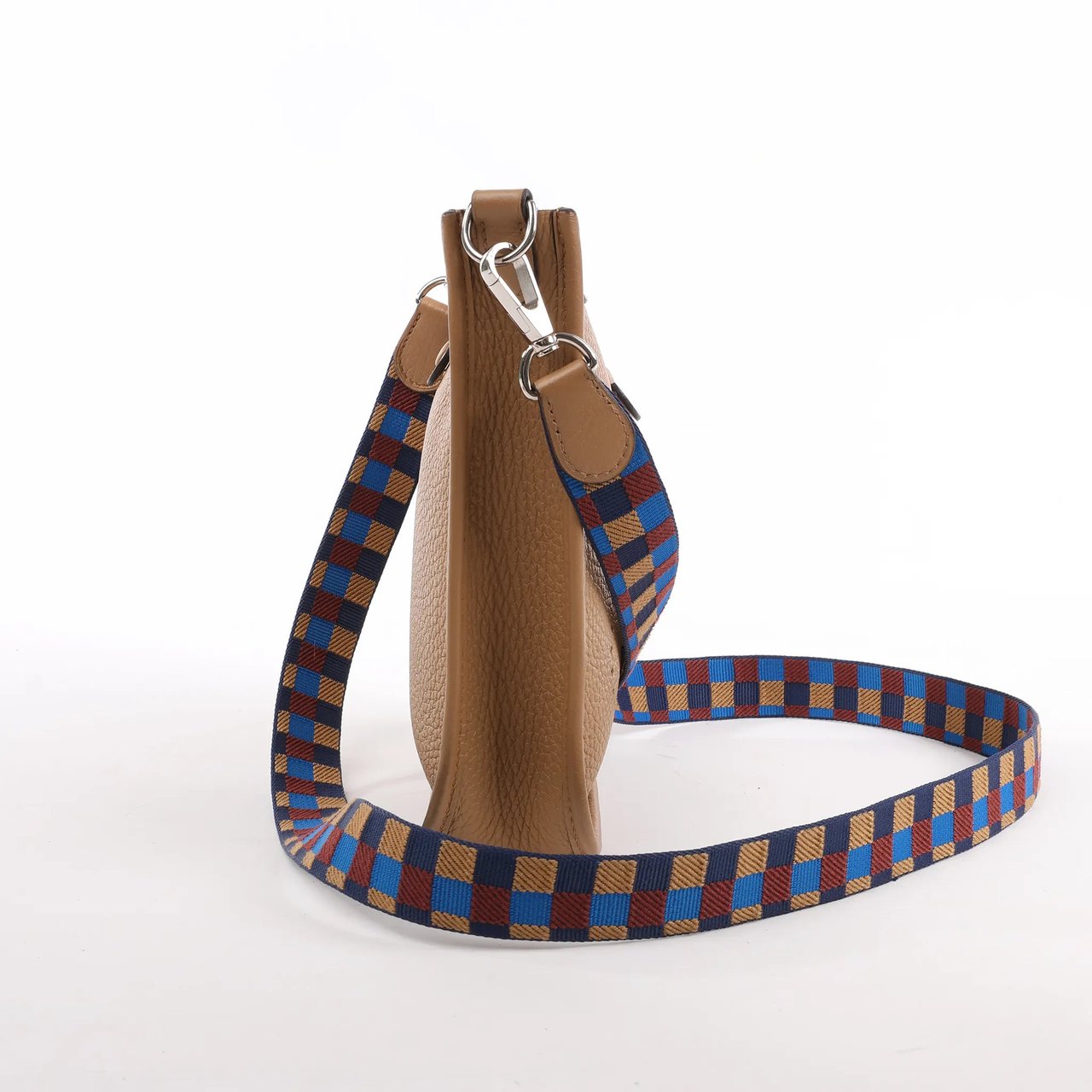 Hermès Hermès Evelyne Taurillon Clemence Maxi Quadrille TPM Chai Shoulder bag U:2022 Bruin