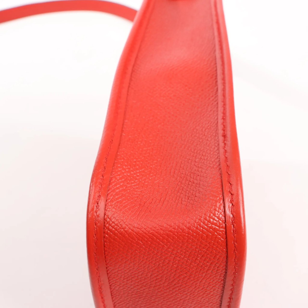 Hermès Hermes Vespa TPM Veau Epsom Shoulder Bag in Rouge vif □H: 2004 Rood