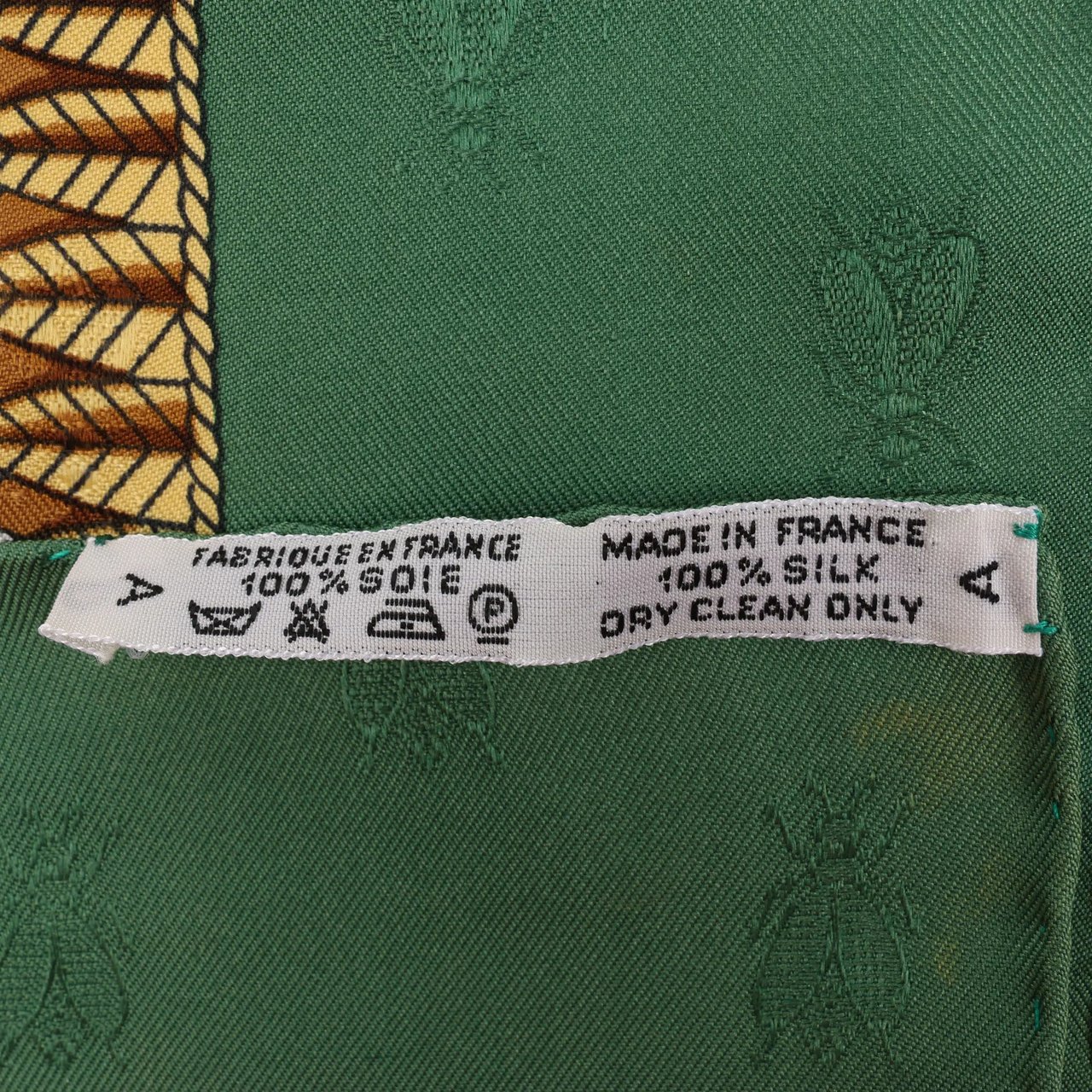 Hermès Hermès Carré 90 "NAPOLEON" Silk handkerchief in Green Roze
