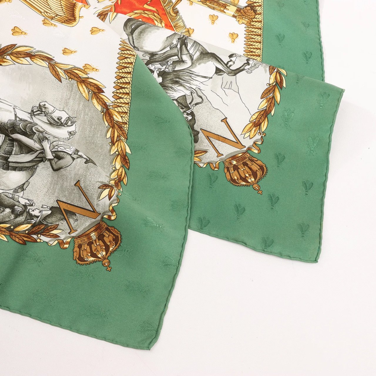 Hermès Hermès Carré 90 "NAPOLEON" Silk handkerchief in Green Roze